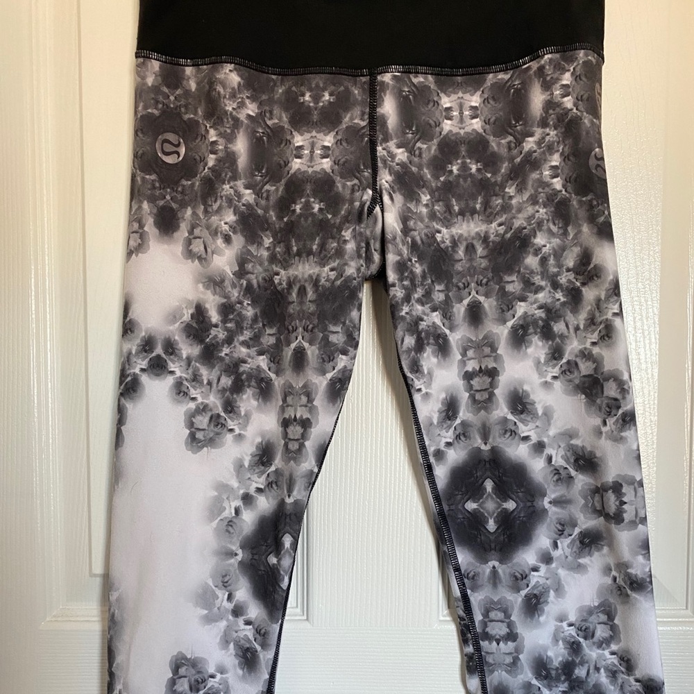 Lulu lemon leggings